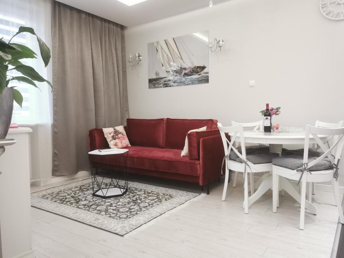 Wm Centrum Glamour Z Parkingiem Białystok Exteriör bild